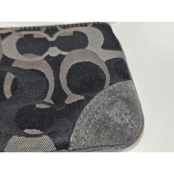 Coach Signature Black Canvas Leather Trim Zipper Closure Wristlet - Coin Wallet - Picture 5 of 7